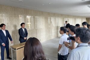 都議会自民党幹事長に就任いたしました。