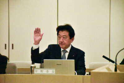 Image for the Tweet beginning: 本日、経済・港湾委員会にて産業労働局の事務事業について質疑を行いました。東京都の中小企業支援、特に起業家への支援についてと、観光産業の人材不足をいかに解決するかという観光施策についてが質問の中心です。
(事務所投稿) 